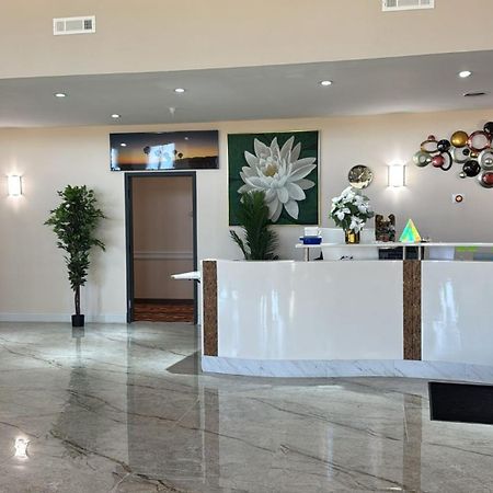 Royal Inn & Suites Adairsville Extérieur photo